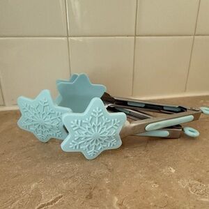 Snowflake Tongs set of 2
